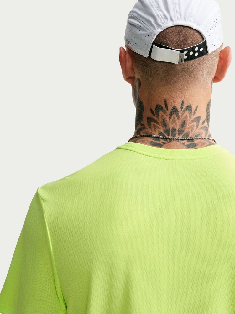 Jaune citron - T-shirt de running Nike Miler Dri-FIT UV - Image 5 de 5