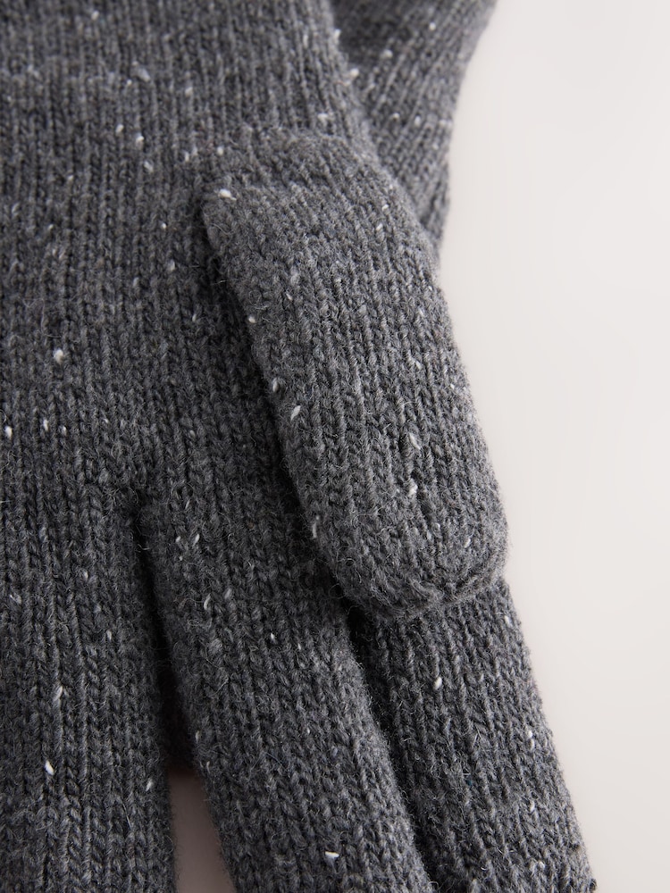 Grey Thinsulate Knitted Gloves - Image 5 of 5 Grey Thinsulate Knitted Gloves - Image 5 of 5