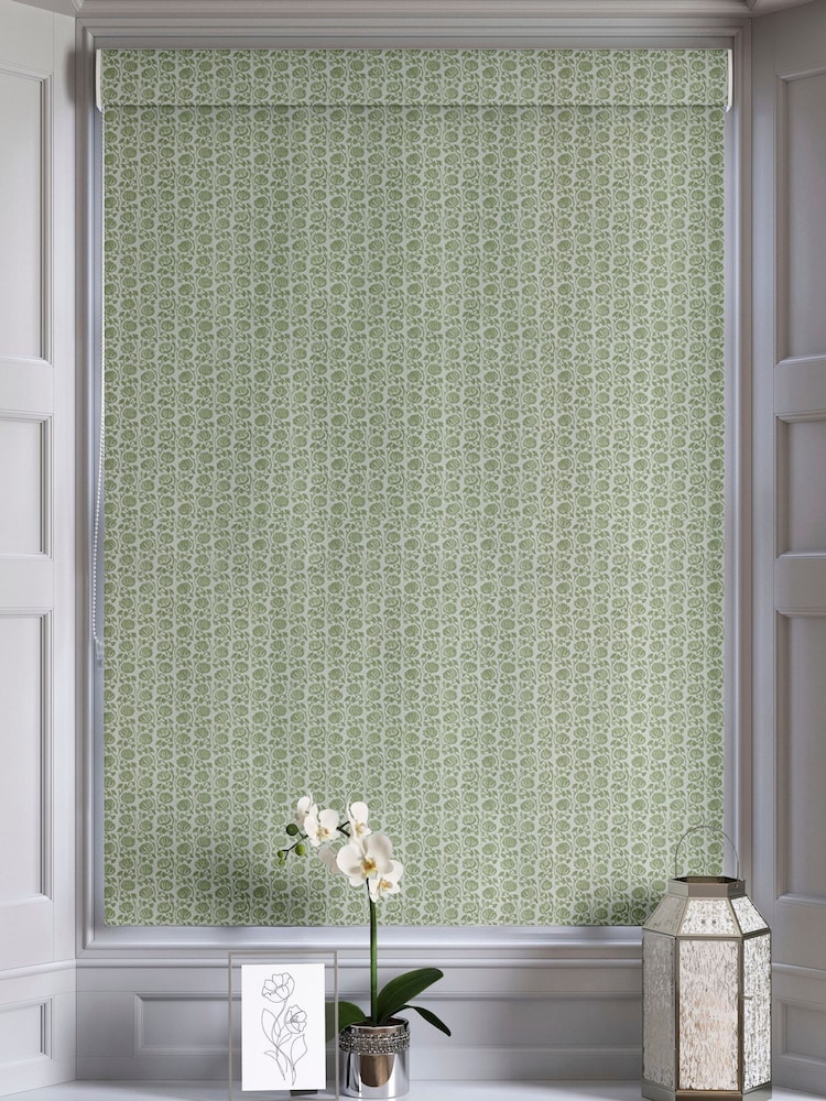 Pistachio Green Eliza Made to Measure Roman Blind - Image 2 of 7 Pistachio Green Eliza Made to Measure Roman Blind - Image 2 of 7
