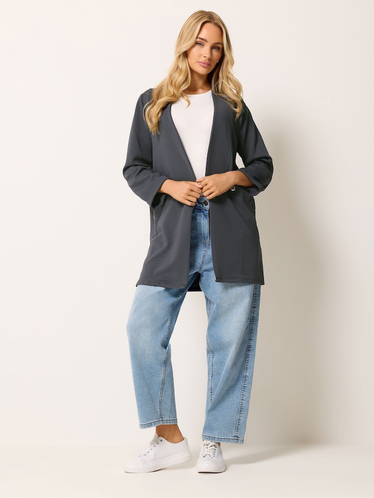 أسود - سترة جيرسي بملمس بارز من M&Co - Image 2 of 5 أسود - سترة جيرسي بملمس بارز من M&Co - Image 2 of 5