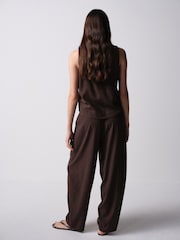 The Set 2 Pack Barrel Leg Trousers With Linen Stone Brown/Chocolate Brown - Image 6 of 11
