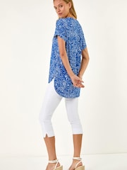 Roman Blue Abstract Print V-Neck Stretch Top - Image 4 of 5