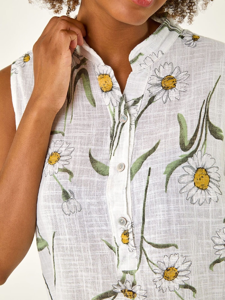 Roman White Daisy Print V-Neck Vest - Image 5 of 5