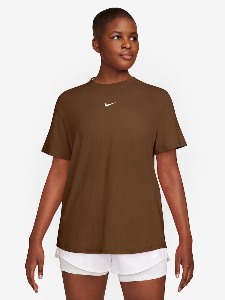Cacao Wow Marrón - Camiseta de manga corta Nike One Relaxed Dri-FIT - Imagen 1 de 3
