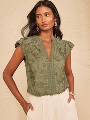 Khakigrün - Love & Roses Bluse mit Paisley-Muster, Kreuzschraffur und Flatterärmeln - Bild 1 von 4