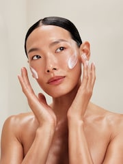 Rituals Anti-Ageing Lightweight Moisturiser 0.5% Bakuchiol + 3% Postbiotics 50ml - Image 4 of 5