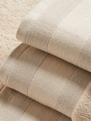 Christy Sand Signature Luxury 800GSM Turkish Cotton Towel - Image 3 of 4