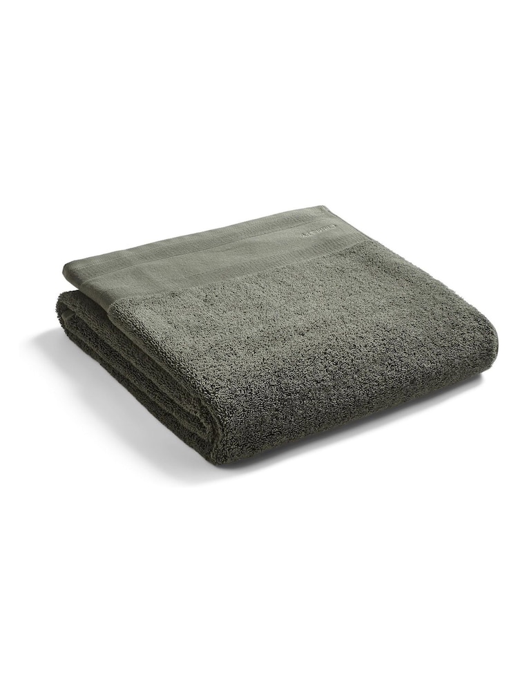 Christy Forest Green Signature Luxury 800GSM Turkish Cotton Towel - Image 4 of 4