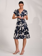 Cream - Rochie midi din material scuba cu imprimeu Jolie Moi și decolteu în V - Imaginea 5 din 6