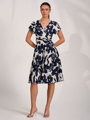 Cream - Rochie midi din material scuba cu imprimeu Jolie Moi și decolteu în V - Imaginea 6 din 6