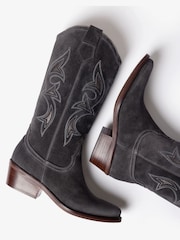 Penelope Chilvers Grey Goldie Suede Western Boots - Image 6 of 6