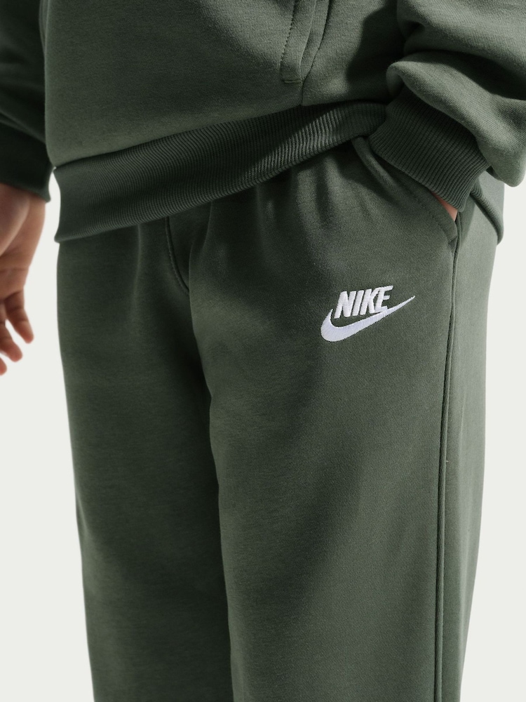 Nike Camo Green Club Fleece Joggers - Image 7 of 7 Nike Camo Green Club Fleece Joggers - Image 7 of 7