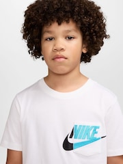 Nike White Graphic Pocket T-Shirt - Image 3 of 3