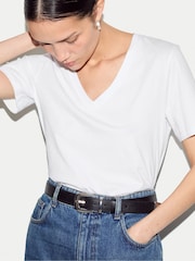 Jigsaw Supima Cotton V-Neck T-Shirt - תמונה 2 מתוך 5