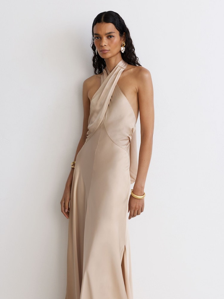 reiss champagne dress Buy Neutral Lilianna Satin Halterneck Empire-Line Maxi from Next Denmark Reiss fae dress Size:EU44 nav-482 Final Sale Plus Size Side slits through the