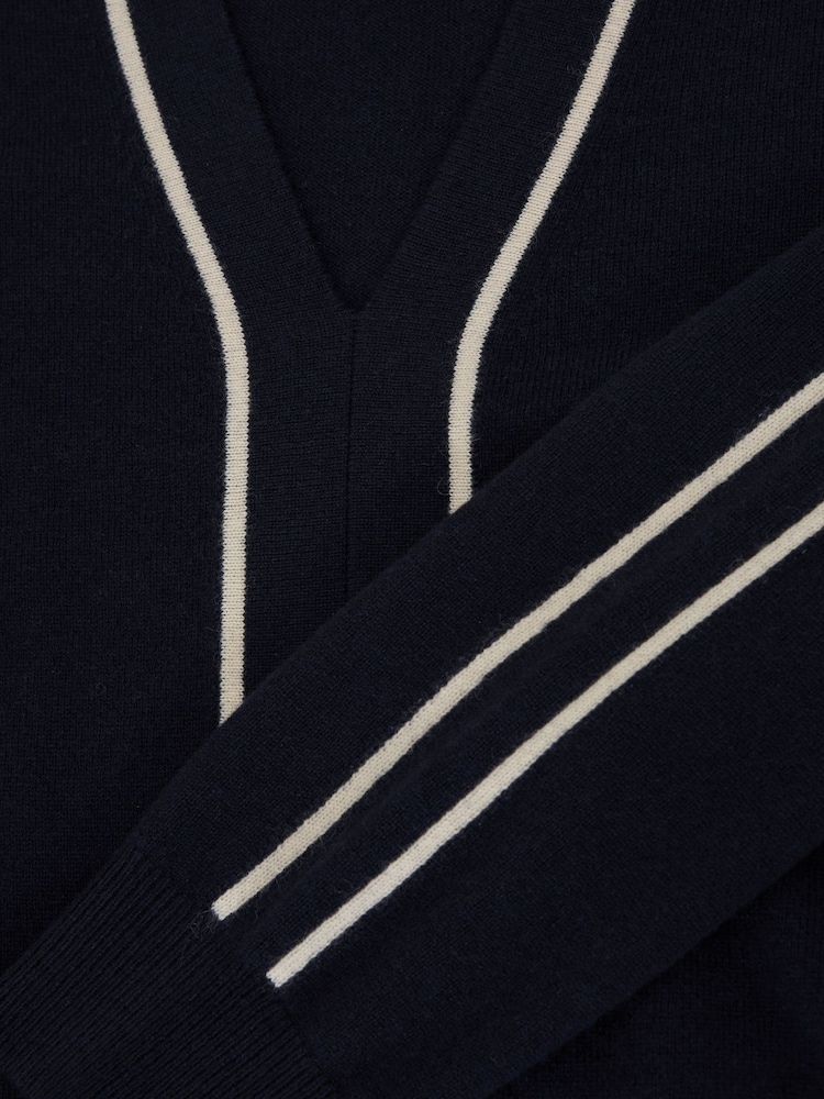 Reiss Navy/Ivory Mila Wool-Blend V-Neck Stripe-Detail Jumper with Cashmere - Image 6 of 6 Reiss Navy/Ivory Mila Wool-Blend V-Neck Stripe-Detail Jumper with Cashmere - Image 6 of 6
