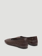 Hush Lumen Leather Weave Ballet Flats - תמונה 4 מתוך 6