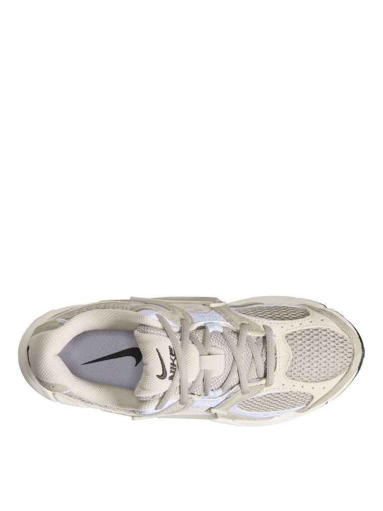 Nike Grey Blue Vomero V5 Suede Trainers - Image 2 of 3 Nike Grey Blue Vomero V5 Suede Trainers - Image 2 of 3