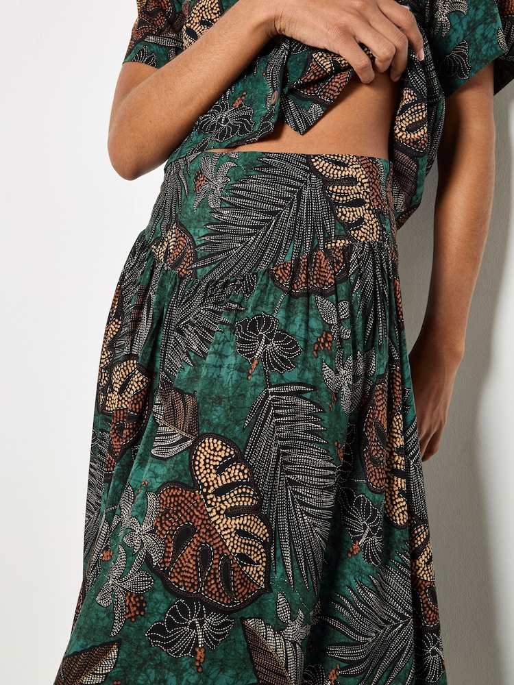 Apricot Green Tropical Leaf Print A-Line Midi Skirt - Image 5 of 5