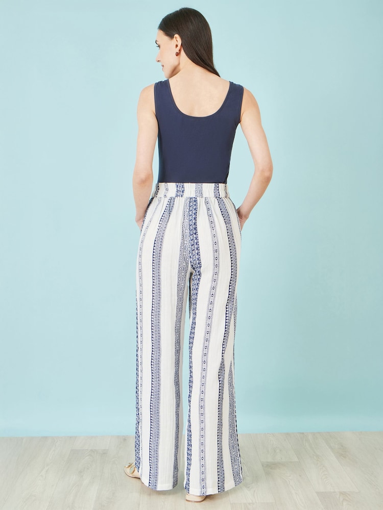 Yumi White Linen Mix Cropped Trousers With Tie Belt - Image 2 of 4 Yumi White Linen Mix Cropped Trousers With Tie Belt - Image 2 of 4