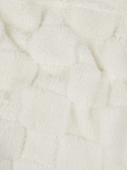 Us Polo Assn Bright White Premium Plush Jacquard Throw - Image 5 of 5