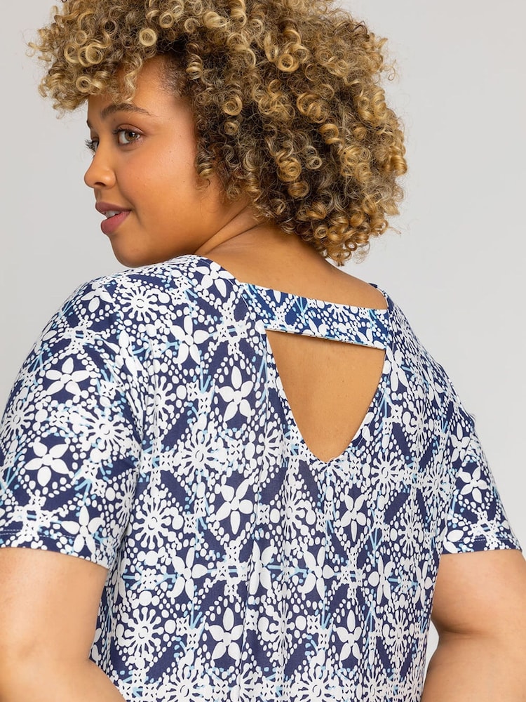 Roman Blue Curve Tile Print Stretch Top - Image 5 of 5