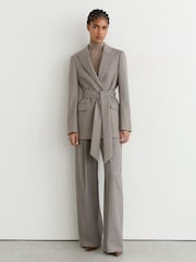 Reiss Grey Briony Wool-Blend Single-Breasted Belted Blazer - Image 3 of 8