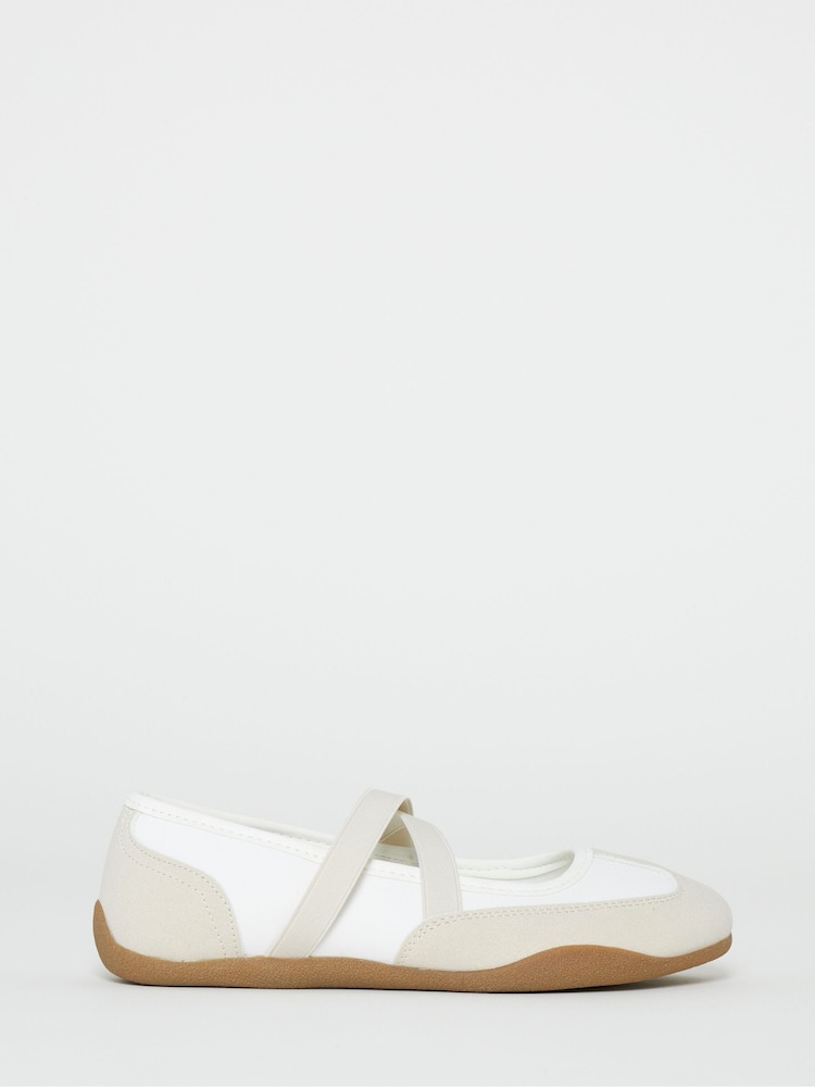 أبيض - Simply Be Ballet Trainers With Strap - Image 2 of 4