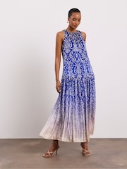 Φόρεμα Joanna Hope με μεταλλικό ζακάρ και λαιμόκοψη halter - Εικόνα 1 από 4