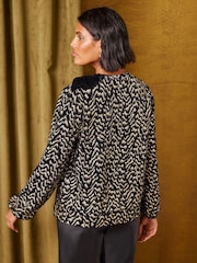 Love & Roses Black Metallic Velvet Bow Sweatshirt - Image 5 of 6