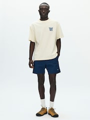 奶油 - Double A by W.W. Liam T-Shirt Chest - 5的图像1｝