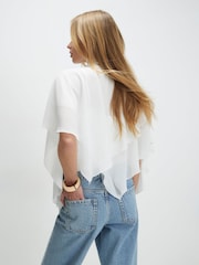 رداء عُلوي كاب بياقة طويلة بكشكشة من River Island - Image 2 of 4