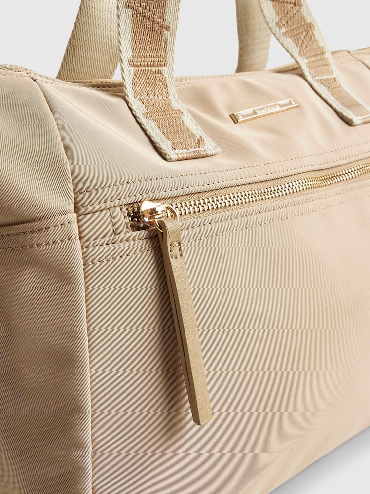 River Island Brown Cabin Size Logo Holdall - Image 6 of 6