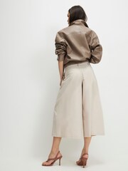 River Island Cream Poplin Front Tie Detail Pleat Culottes - Image 3 of 4