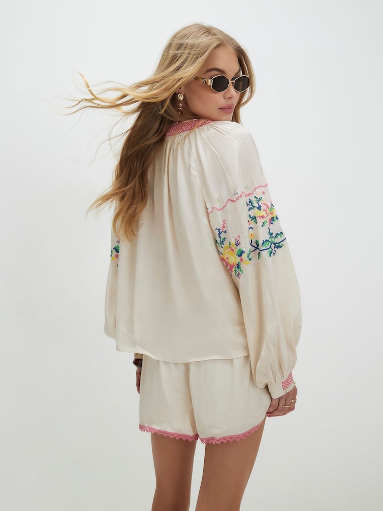 River Island Cream Long Sleeve Floral Print Slouchy Blouse - Image 4 of 4