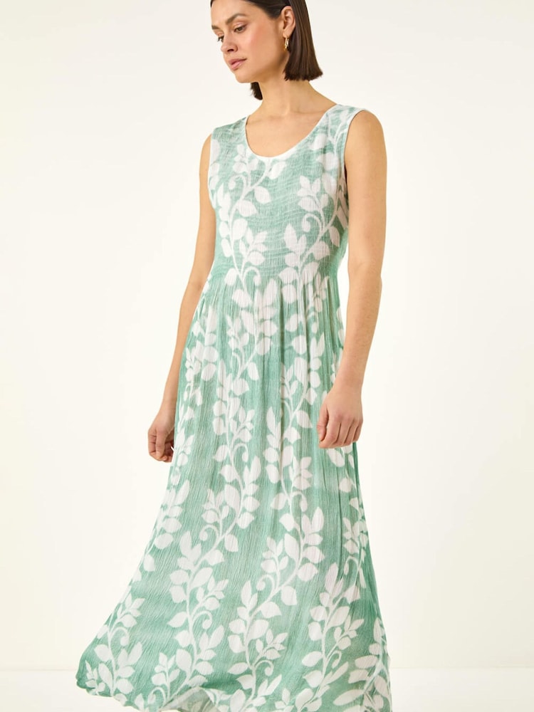 أخضر - Roman Leaf Print Crinkle Dress - Image 1 of 5 أخضر - Roman Leaf Print Crinkle Dress - Image 1 of 5