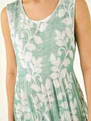أخضر - Roman Leaf Print Crinkle Dress - Image 5 of 5