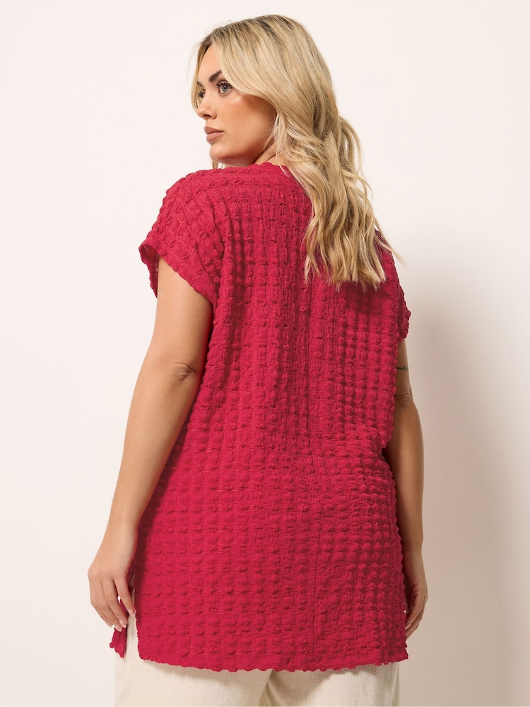 Yours Curve Red Bubble Textured T-Shirt - Image 2 of 5
