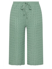 Yours Curve Green Bubble Textured Cropped Trousers - Image 5 of 5