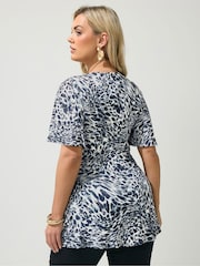 Yours Curve Animal Print London Angel Sleeve Knot Front Top - Image 3 of 5