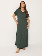 Verde - Yours Curve Textured V-Neckline Maxi Dress - Imagen 2 de 5