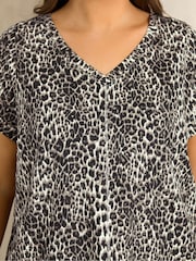 Evans Natural Animal Print Slub T-Shirt - Image 4 of 5
