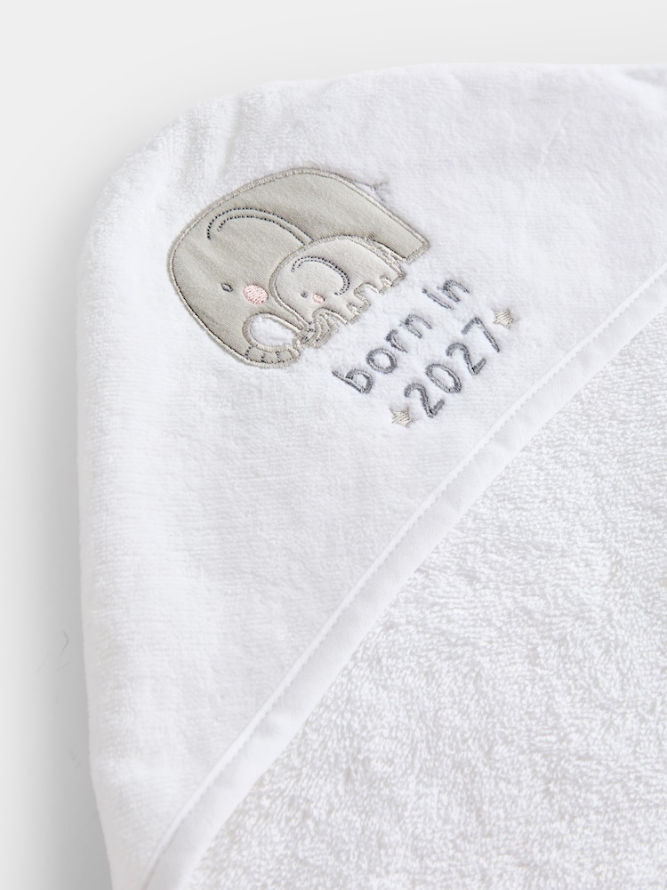 JoJo Maman Bébé Light Grey Born in 2027 Hooded Towel & Wash Mitt - Image 6 of 6 JoJo Maman Bébé Light Grey Born in 2027 Hooded Towel & Wash Mitt - Image 6 of 6