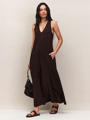 Ro&Zo Brown Slub Jersey V-Neck Midi Dress - Image 4 of 7