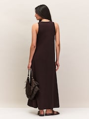 Ro&Zo Brown Slub Jersey V-Neck Midi Dress - Image 6 of 7