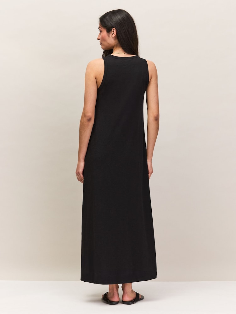 Ro&Zo Black Slub Jersey V-Neck Midi Dress - Image 2 of 4
