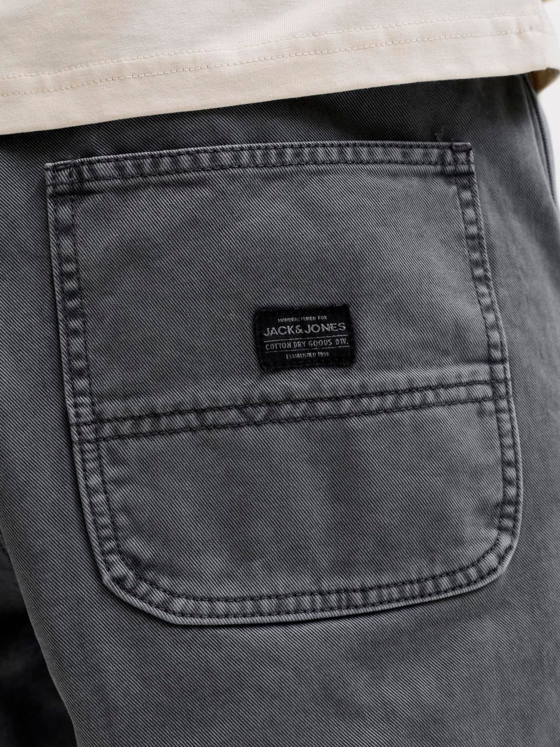Next：日本 グレー - JACK & JONES ルーズフィット ワーカー ショート