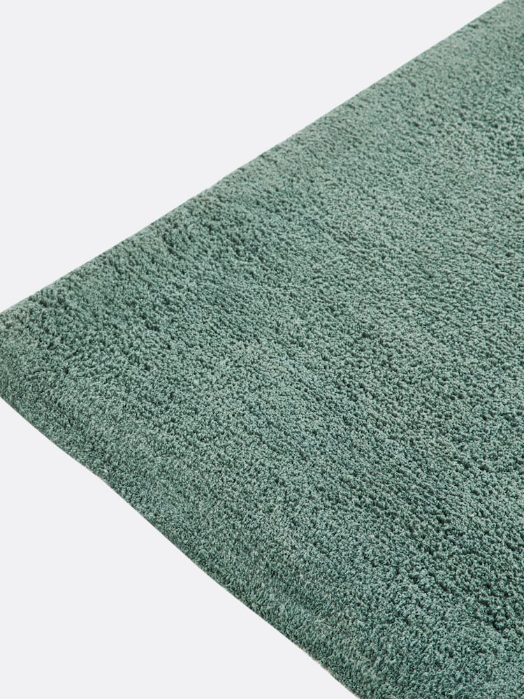 La Redoute Intérieurs Green Renzo Tufted Cotton Rug - Image 2 of 4 La Redoute Intérieurs Green Renzo Tufted Cotton Rug - Image 2 of 4