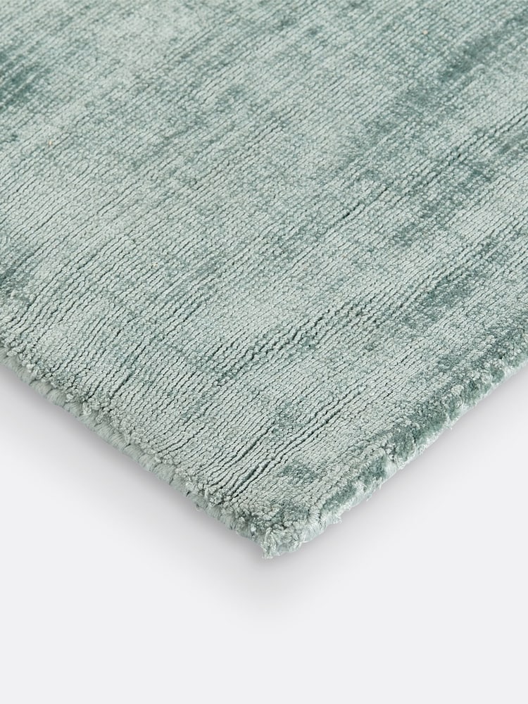 La Redoute Intérieurs Sage Izri Aged Effect Lyocell Rug - Image 3 of 3 La Redoute Intérieurs Sage Izri Aged Effect Lyocell Rug - Image 3 of 3