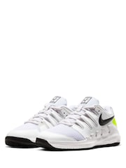 Nike White Volt NikeCourt Junior Vapor X Little/Tennis Trainers - Image 4 of 7